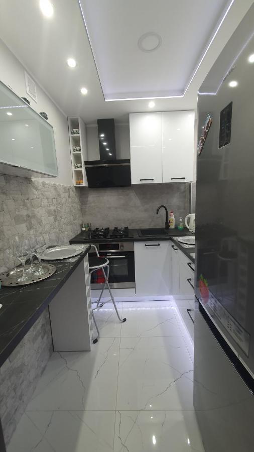 Apartament Park Saski ساندومييش المظهر الخارجي الصورة